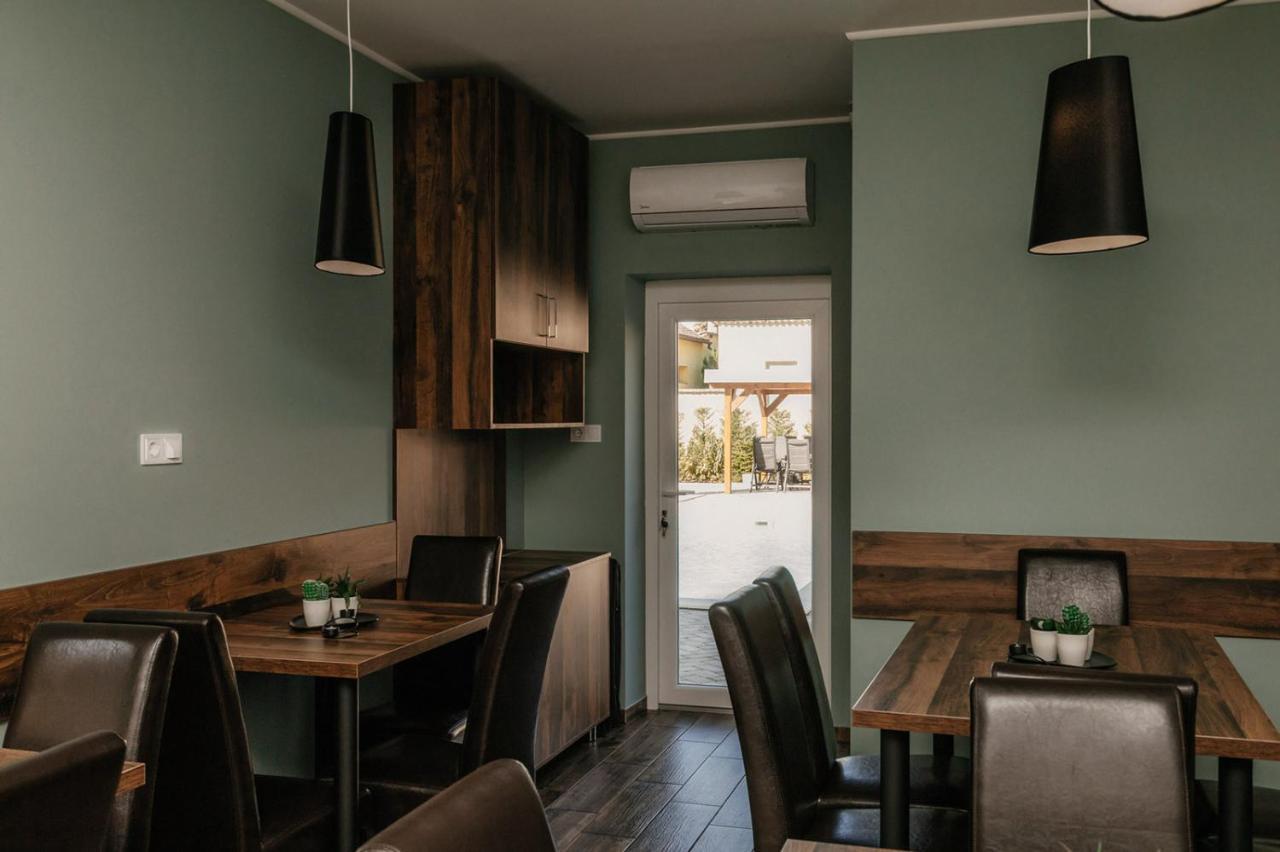 Ella Sun Apartman Makó Dış mekan fotoğraf